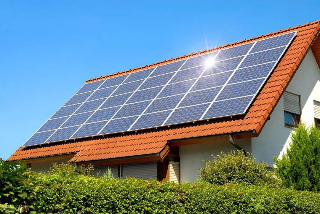 光伏發(fā)電箱式變電站播報：光伏的未來在哪里？